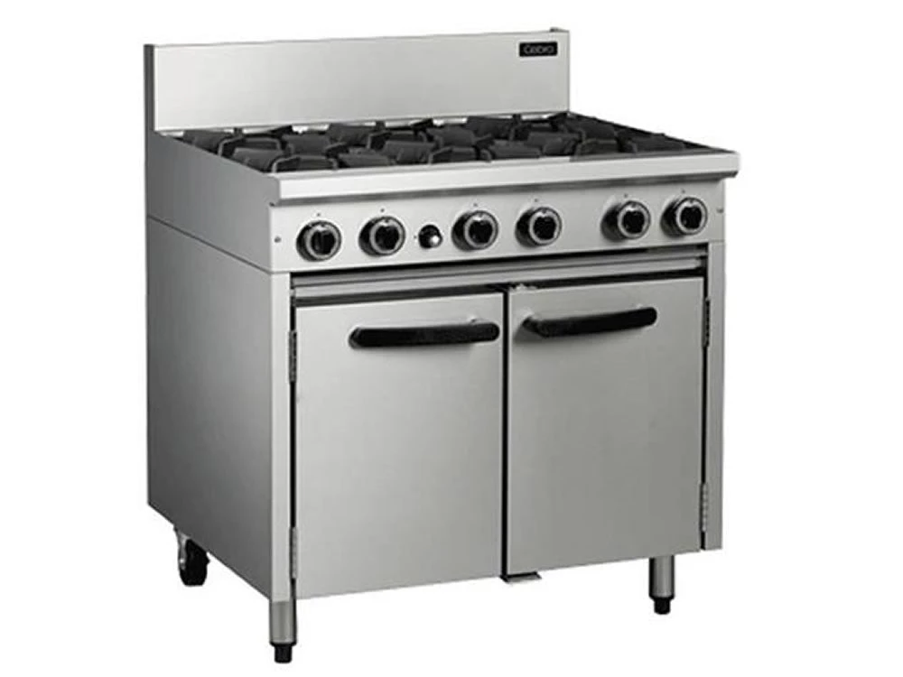 Restaurant Equipment Blue Seal Cobra CR9D Gas Range With Static Oven 1 Restaurant Equipment Blue Seal Cobra CR9D Gas Range With Static Oven