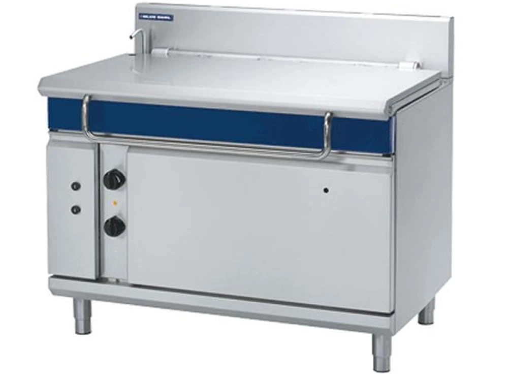 Restaurant Equipment Blue Seal E580-12E Electric Tilting 120 Litre Bratt Pan 1 Restaurant Equipment Blue Seal E580-12E Electric Tilting 120 Litre Bratt Pan