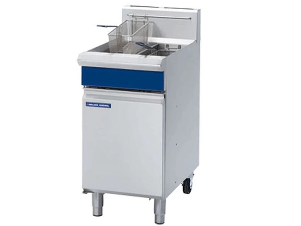 Blue Seal GT46 Vee Ray Twin Pan Gas Fryer 1 Blue Seal GT46 Vee Ray Twin Pan Gas Fryer