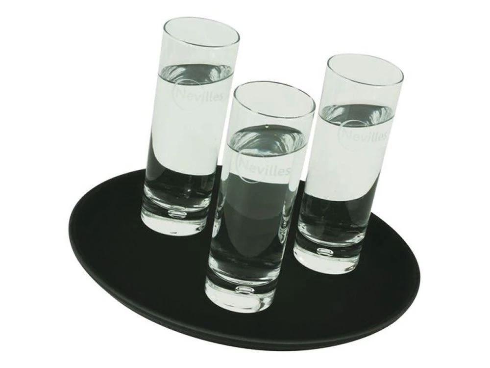 Food Service Trays Genware GG1600BLK Gengrip 16" Round Non-Slip Tray Black 1 Food Service Trays Genware GG1600BLK Gengrip 16" Round Non-Slip Tray Black