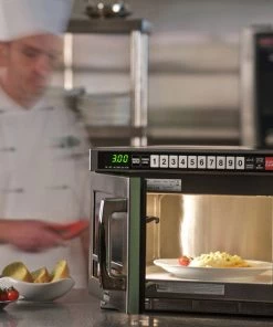 Restaurant Equipment Sharp R-1900M Commercial Microwave Oven 1900W