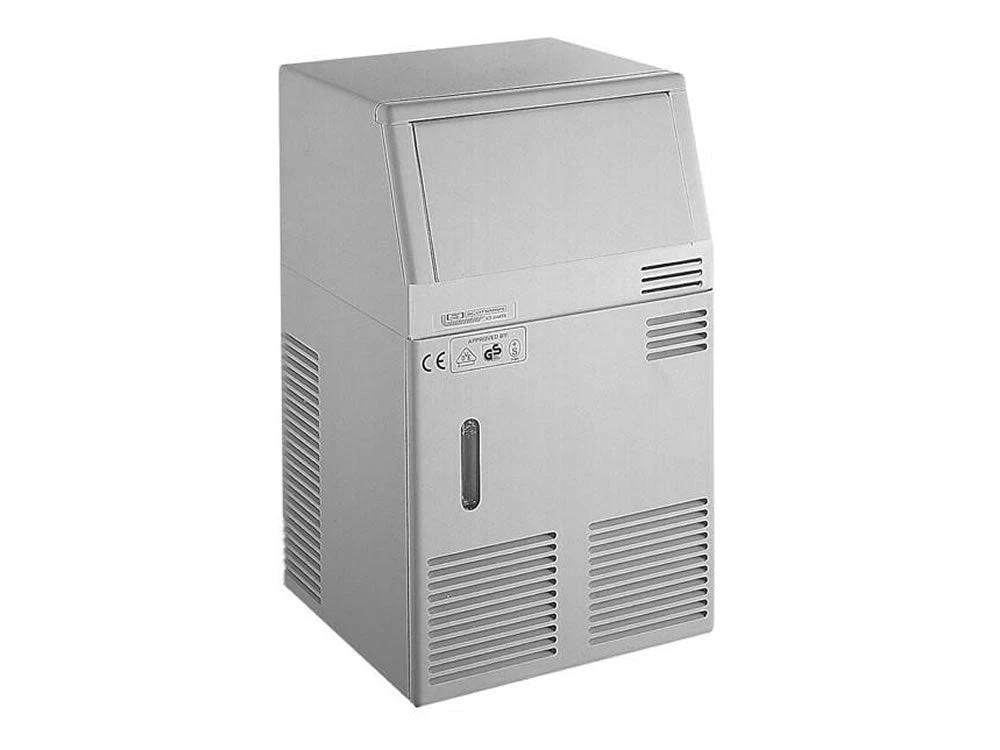 Scotsman ACM25-Marine Self Contained Manual Fill Ice Machine (10kg/24hr) Refrigeration 1 Scotsman ACM25-Marine Self Contained Manual Fill Ice Machine (10kg/24hr) Refrigeration