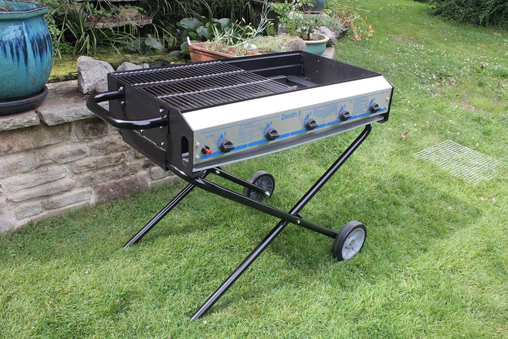 Fir Tree Zenith 5 Gas Barbecue Grill Restaurant Equipment 5 Fir Tree Zenith 5 Gas Barbecue Grill Restaurant Equipment